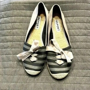 Report Women's Gray Striped Flats with Bow.  Barely Worn, SIze 7.5